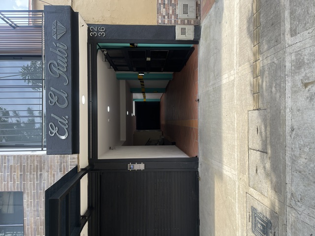 Entrada Edificio El Rubí La Magnolia Envigado